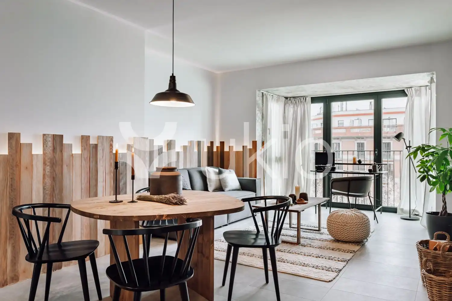 Apartamento con ascensor en alquiler en Gran Via de les Corts Catalanes, imagen 2