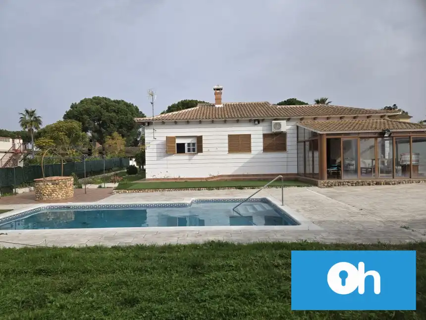 Jardín de Casa adosada en venta en Aljaraque con Aire acondicionado, Jardín privado y Trastero