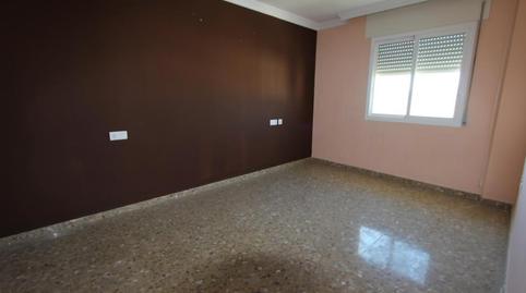 Foto 2 de Piso en venta en C/ Carlos Cano, Capuchinos - Los Olivos, Vélez-Málaga