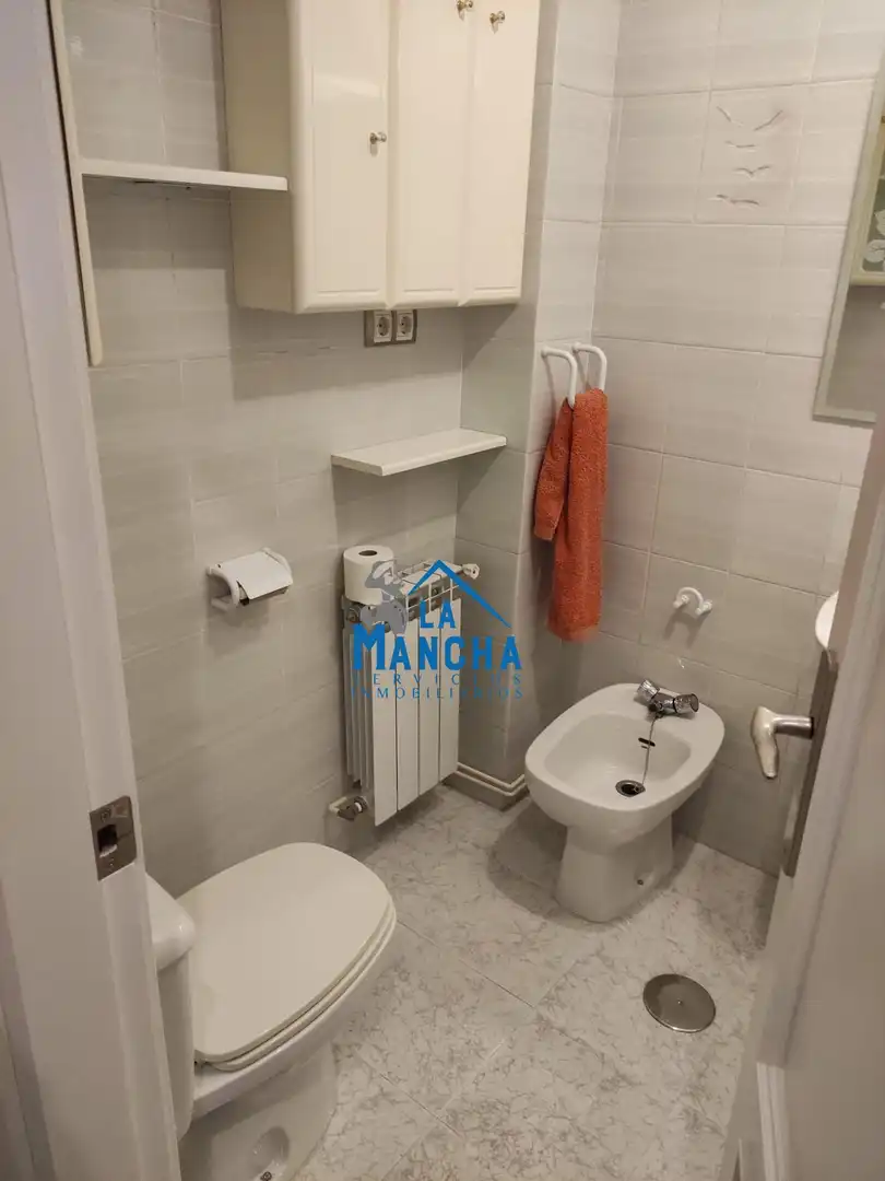Bany de Pis en venda en Albacete amb Aire condicionat, Calefacció i Terrassa