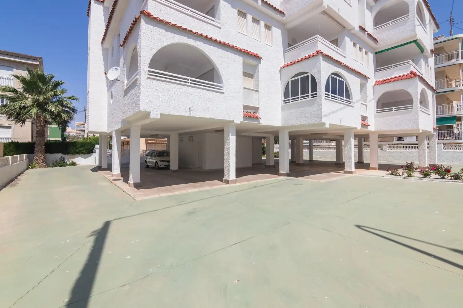 Parking of Flat for sale in Santa Pola  with Air Conditioner, Heating and Terrace