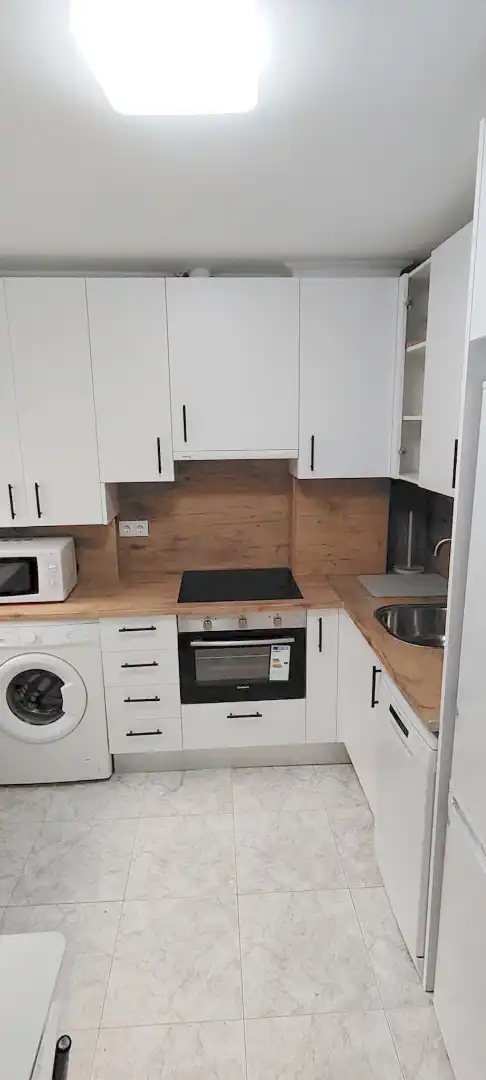 Küche von Wohnung zur Miete in Salamanca mit Heizung, Möbliert und Ofen