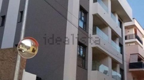 Foto 2 de Piso en venta en Valdepeñas, Arroyo de la Miel, Benalmádena