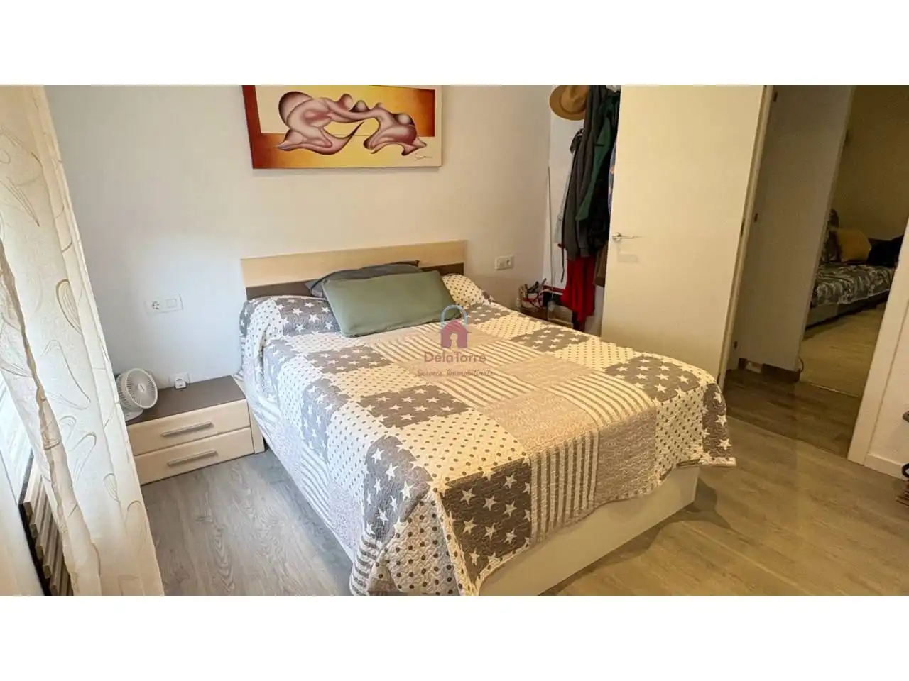 Dormitori de Pis en venda en Terrassa amb Aire condicionat, Parquet i Balcó
