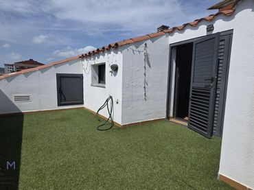Duplex con balcone in vendita a Tordera pueblo