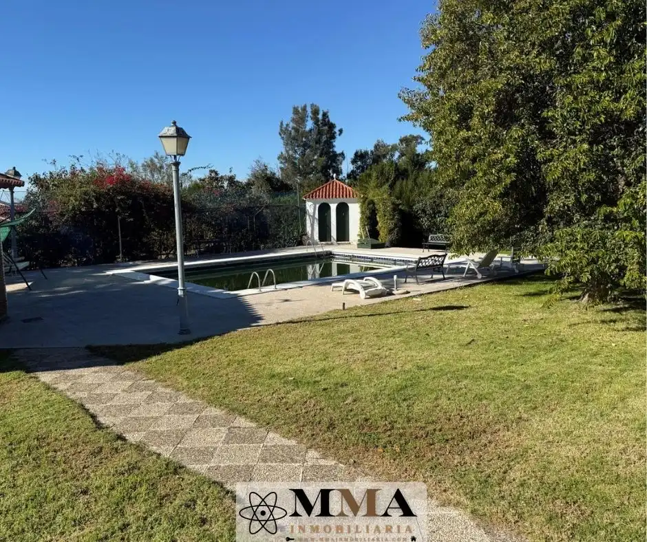 Piscina de Finca rústica en venda en El Rompido amb Aire condicionat, Calefacció i Jardí privat