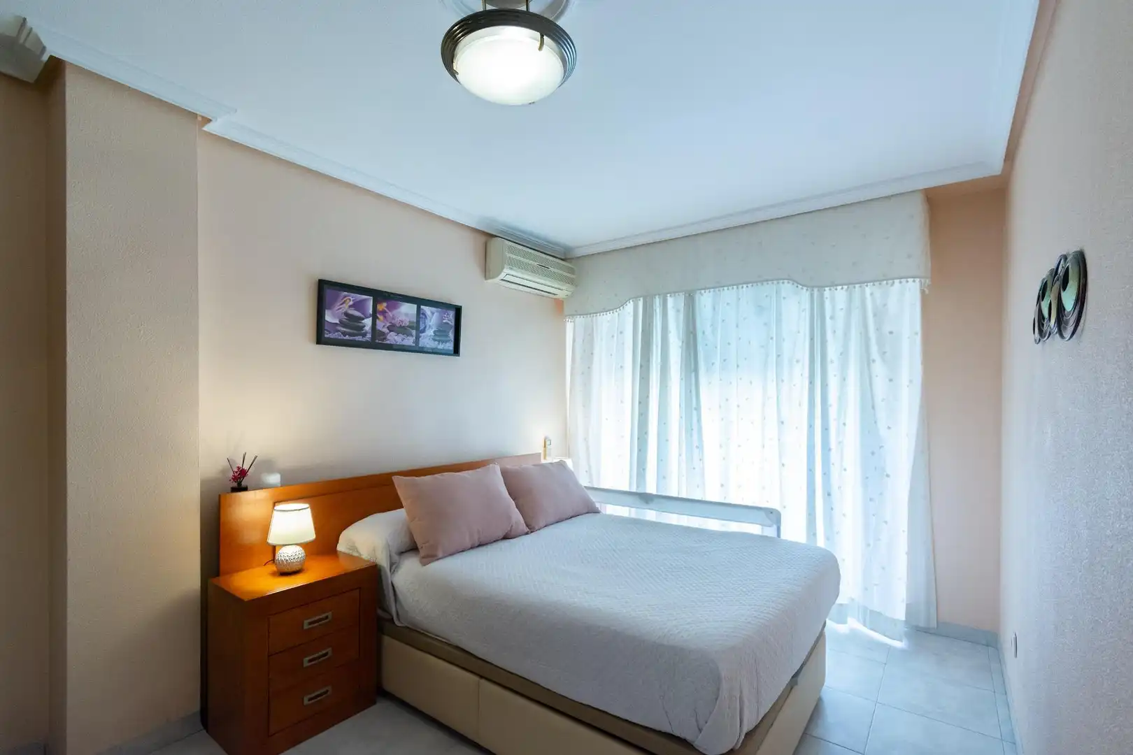 Habitación de Casa adosada en venta en Cartagena con Aire acondicionado, Calefacción y Jardín privado