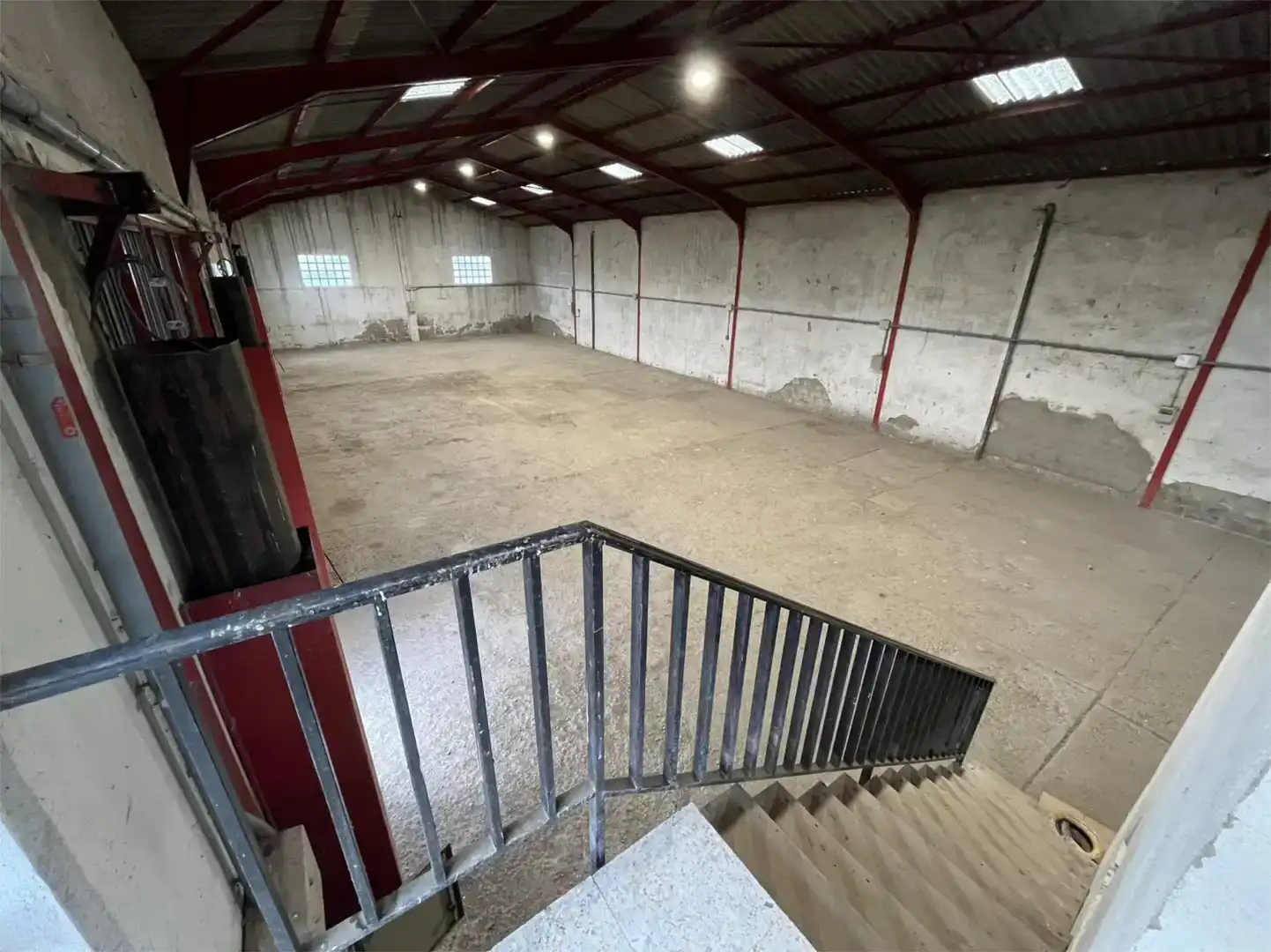 Industrial buildings for rent in Villaturiel