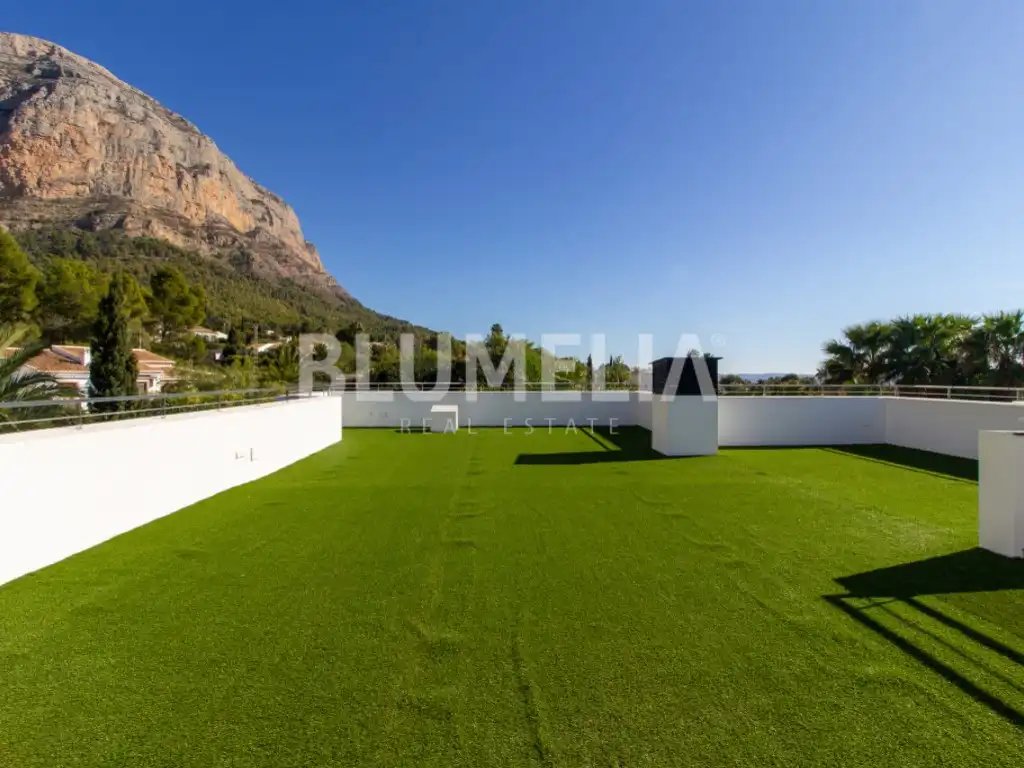 Houses for sale in Calle Tejo, Montgó - Ermita