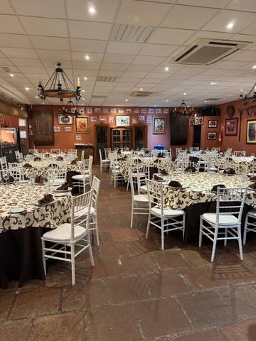 Local comercial en Venta en Calle Platero Diego de Baena, 46 en San Alberto - La Alcubilla - Florisol