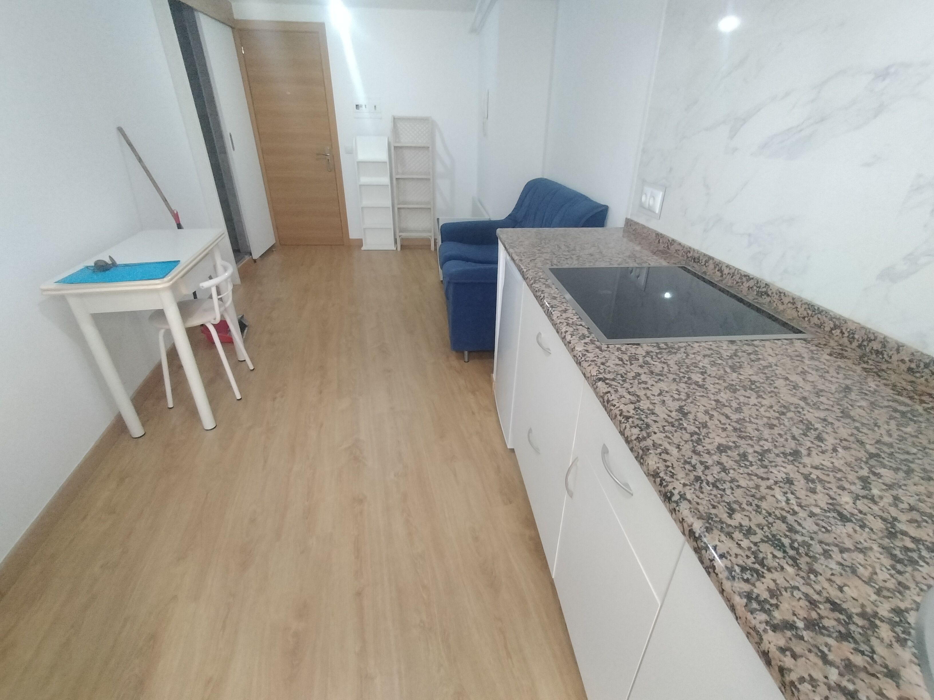 Kitchen of Premises for sale in Zamora Capital   with Heating, Parquet flooring and Furnished