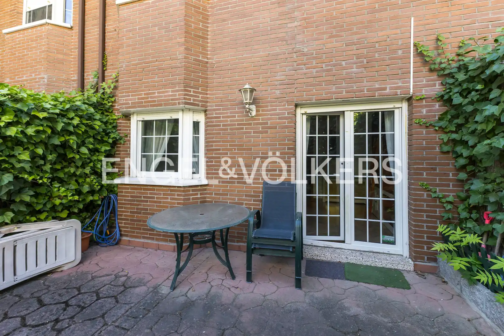 Exterior view of Detached homes for rent in Torrelodones  with Heating