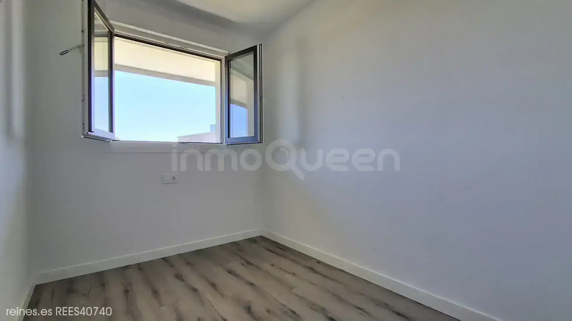 Bedroom of Flat for sale in Siero  with Heating and Terrace