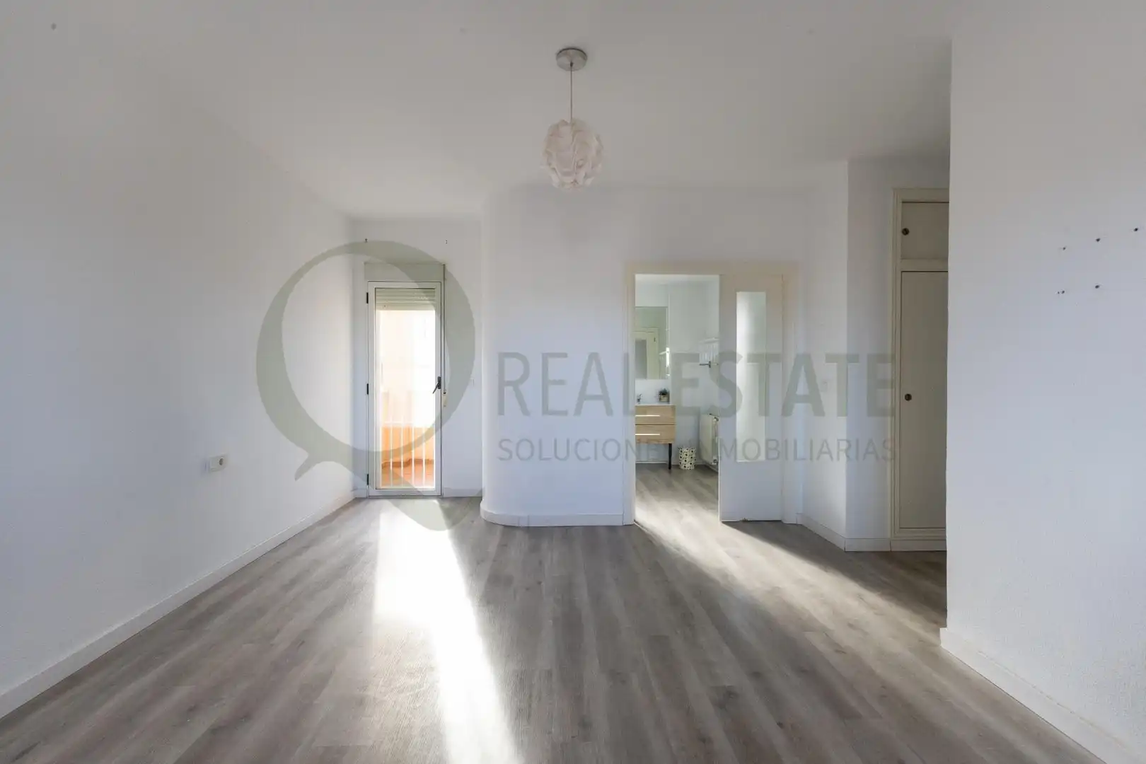 Habitación de Casa o chalet en venta en Alicante / Alacant con Jardín privado, Terraza y Trastero