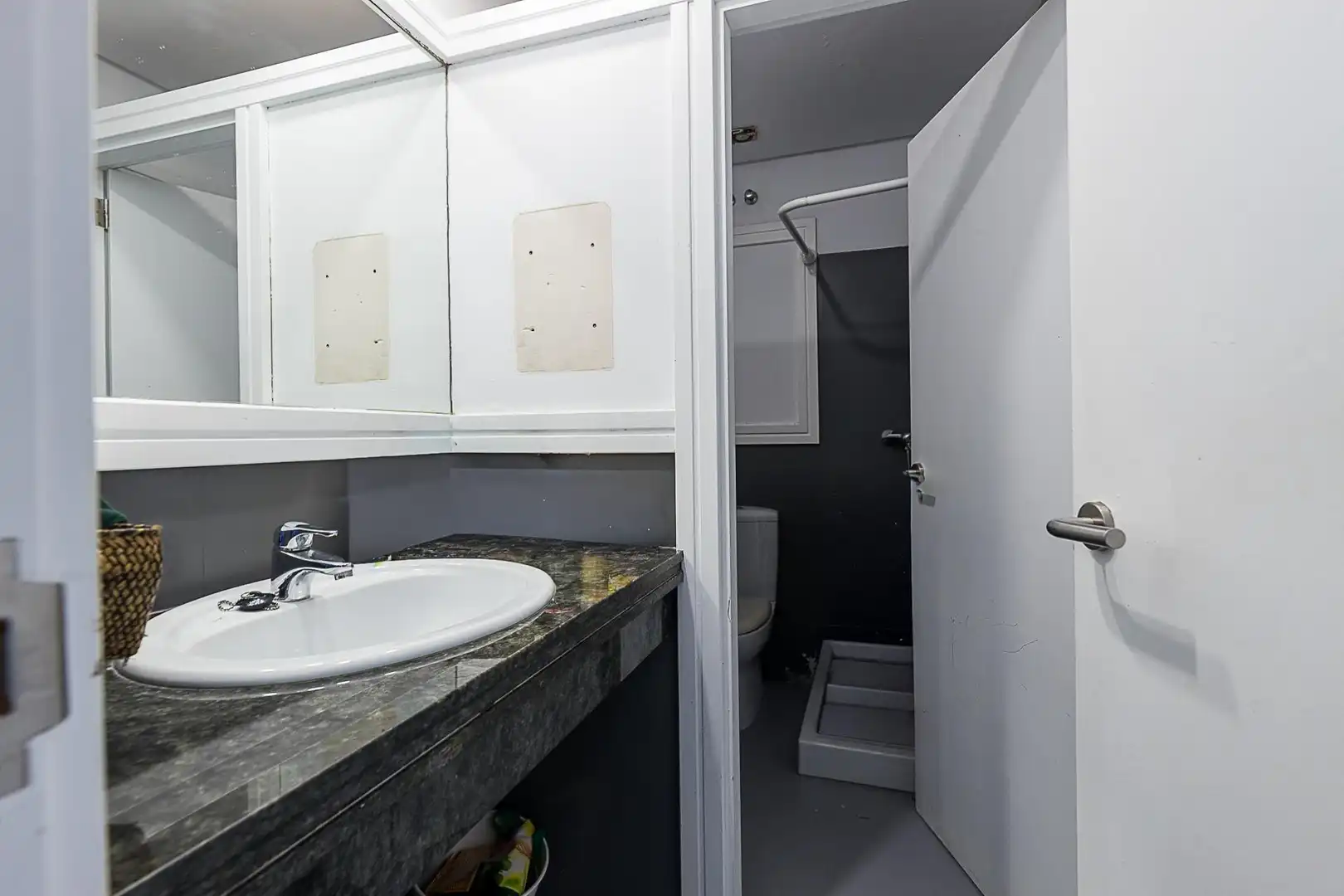 Badezimmer von Geschaftsraum zum Verkauf in  Palma de Mallorca mit Klimaanlage