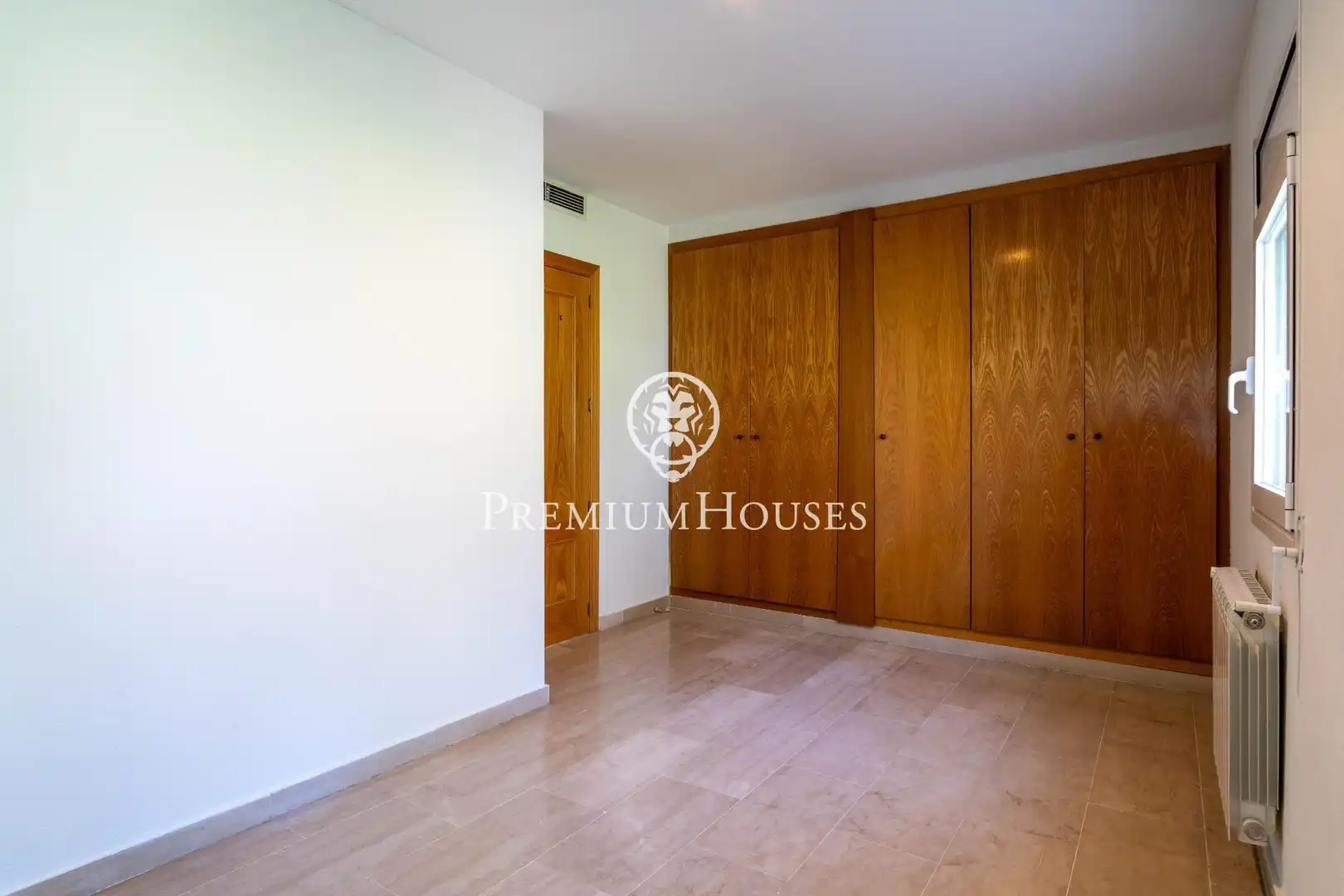 Attic for sale in Sitges  with Heating, Private garden and Terrace