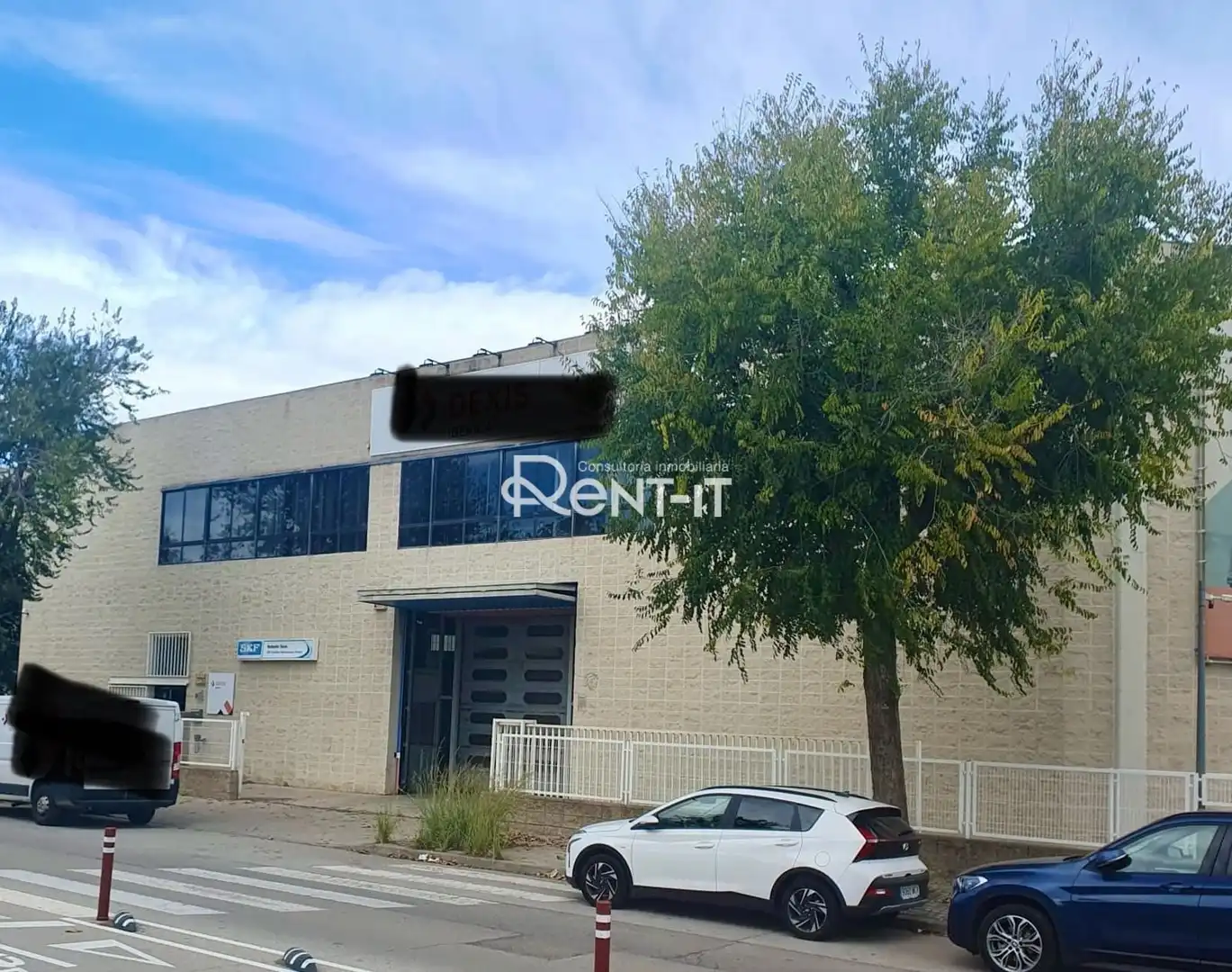 Fabrikhallen zur Miete in Motors, Granvia LH