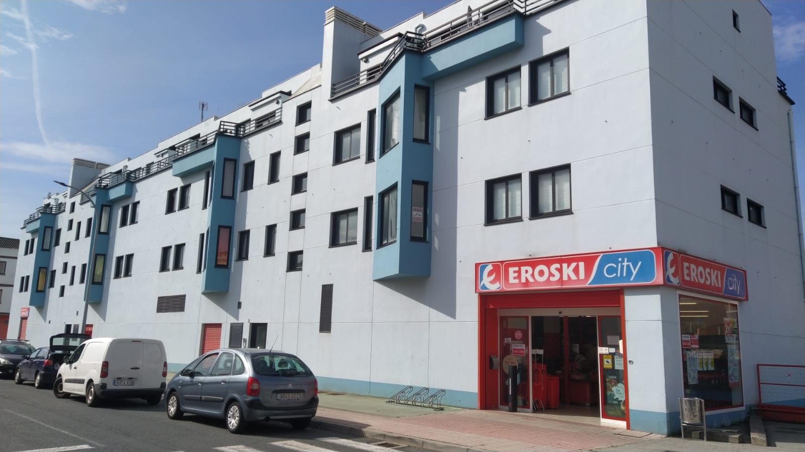 Vista exterior de Àtic en venda en Cariño amb Calefacció, Parquet i Terrassa