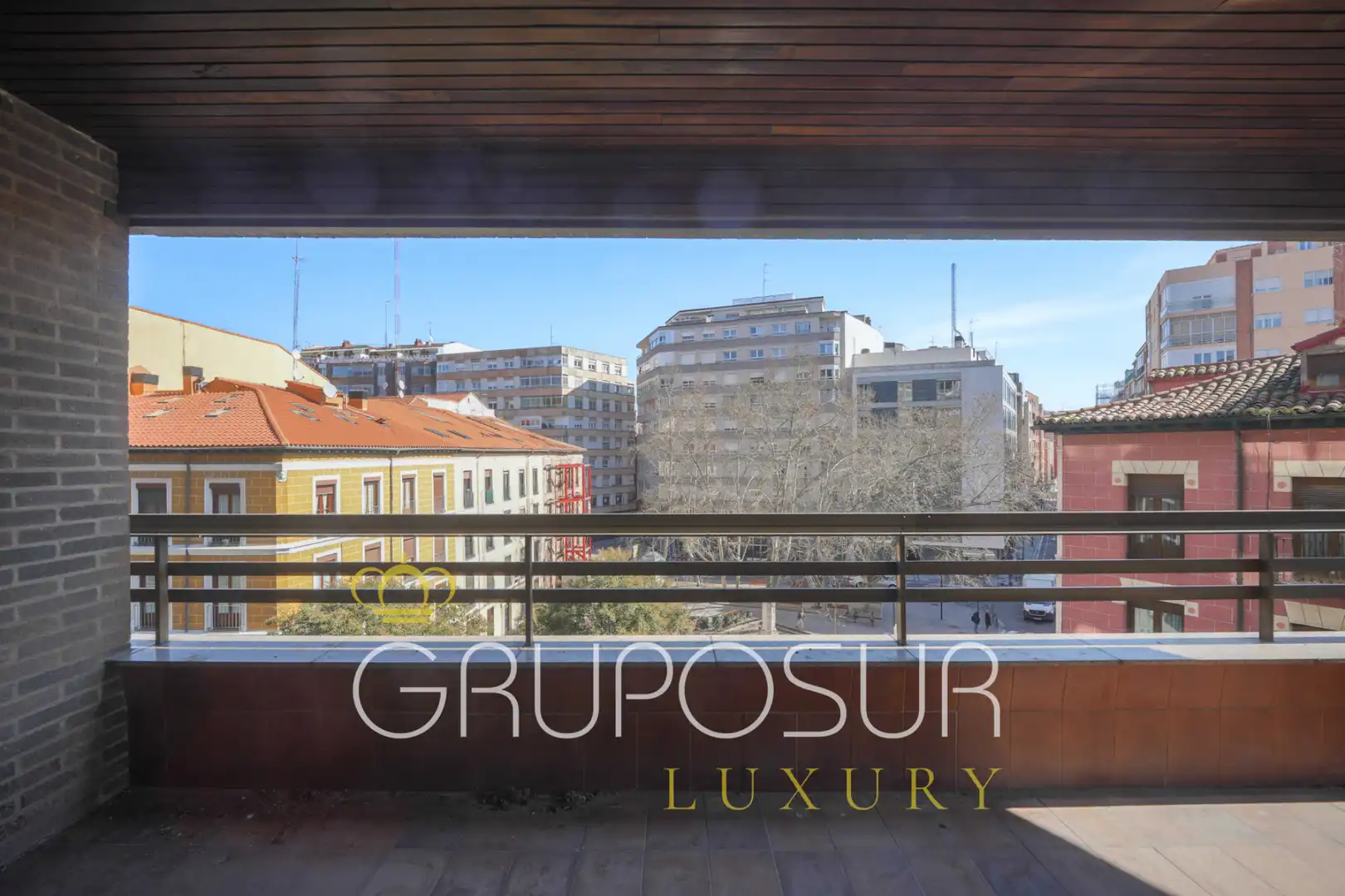 Vista exterior de Piso en venta en Valladolid con Calefacción, Parquet y Terraza