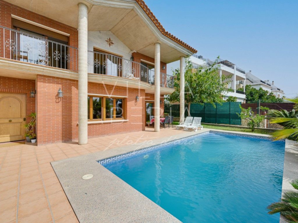 Exterior view of House or chalet for sale in Castell-Platja d'Aro  with Air Conditioner, Heating and Private garden