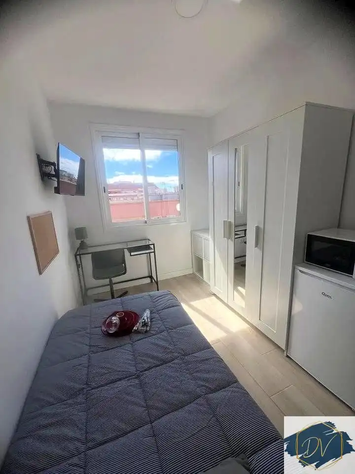 Schlafzimmer von Wohnung zur untervermieten in San Cristóbal de la Laguna mit Möbliert