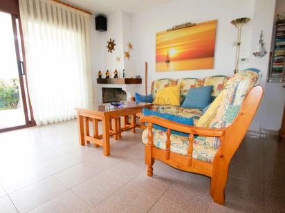 Living room of Single-family semi-detached for sale in Cambrils  with Air Conditioner and Terrace