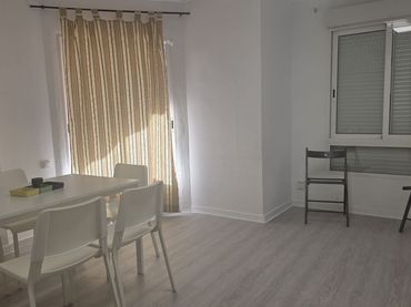 Flat with lift to rent in Centro