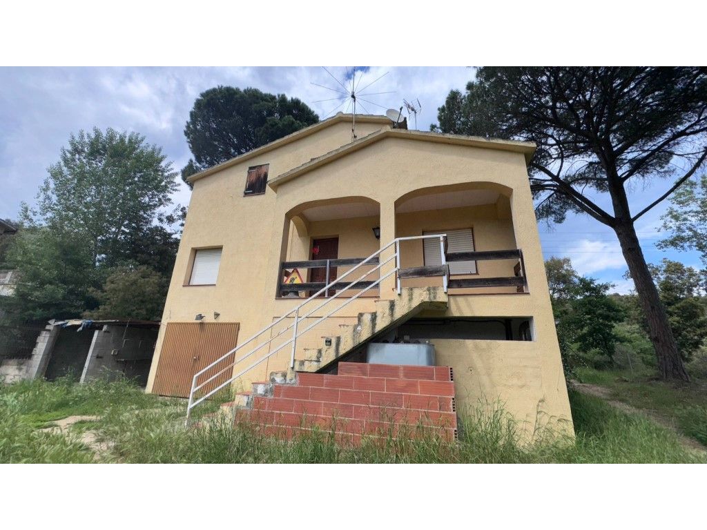 Exterior view of House or chalet for sale in Riells i Viabrea