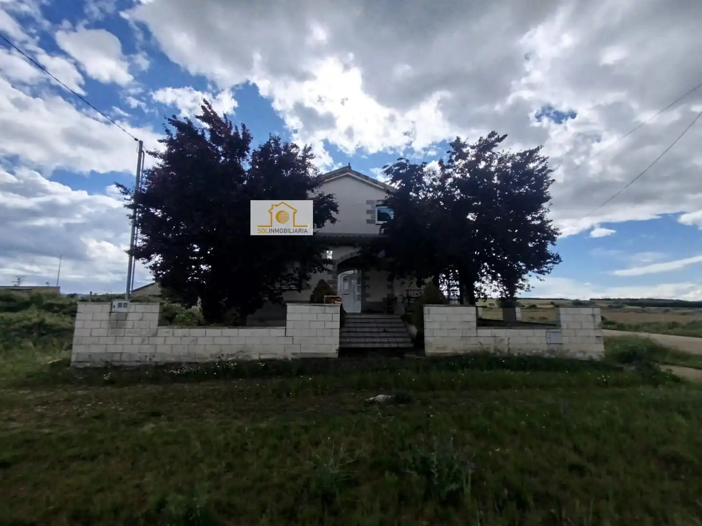 Vista exterior de Casa o chalet en venta en Quintana del Marco con Calefacción y Parquet