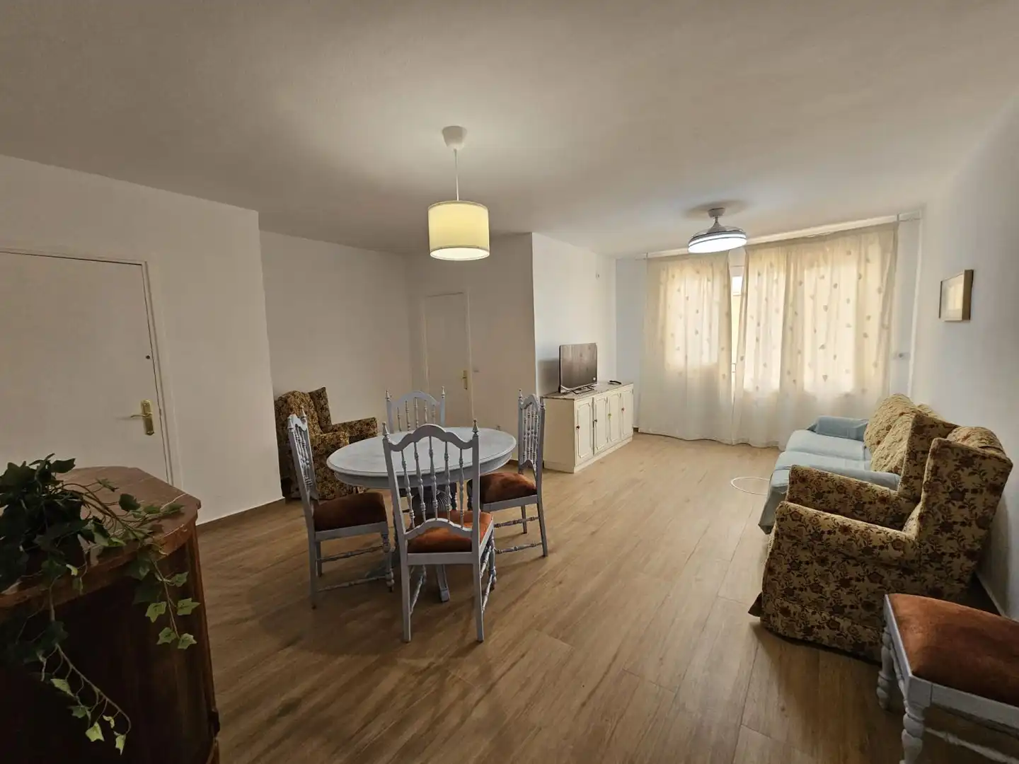 Bedroom of Flat for rent in Águilas  with Air Conditioner and Balcony