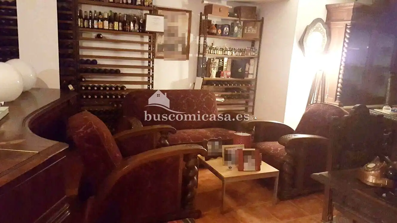 Casa adosada en venda en Jaén amb Aire condicionat, Calefacció i Terrassa