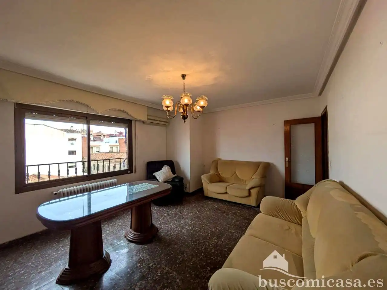 Sala d'estar de Pis en venda en Linares amb Aire condicionat
