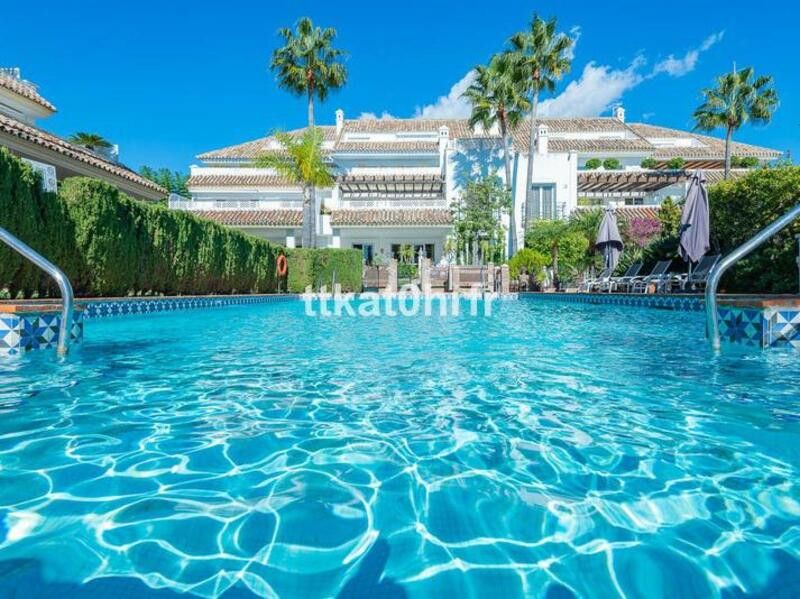 Vista exterior de Planta baixa de lloguer en Marbella amb Aire condicionat, Calefacció i Terrassa