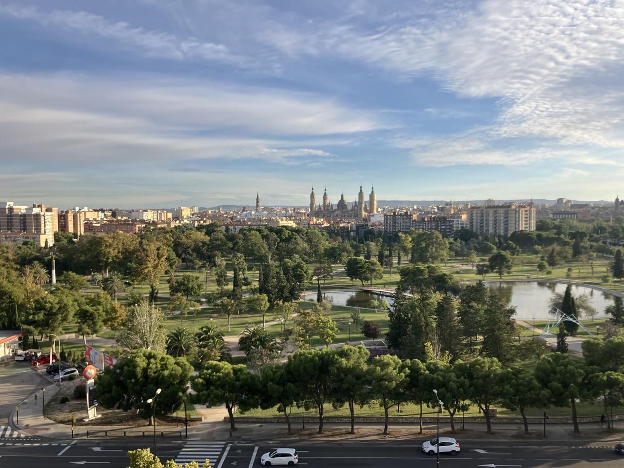 Vista exterior de Pis en venda en  Zaragoza Capital amb Calefacció, Terrassa i Traster