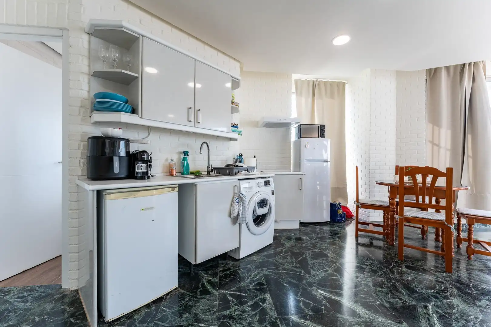 Cuina de Àtic en venda en Málaga amb Piscina comunitària