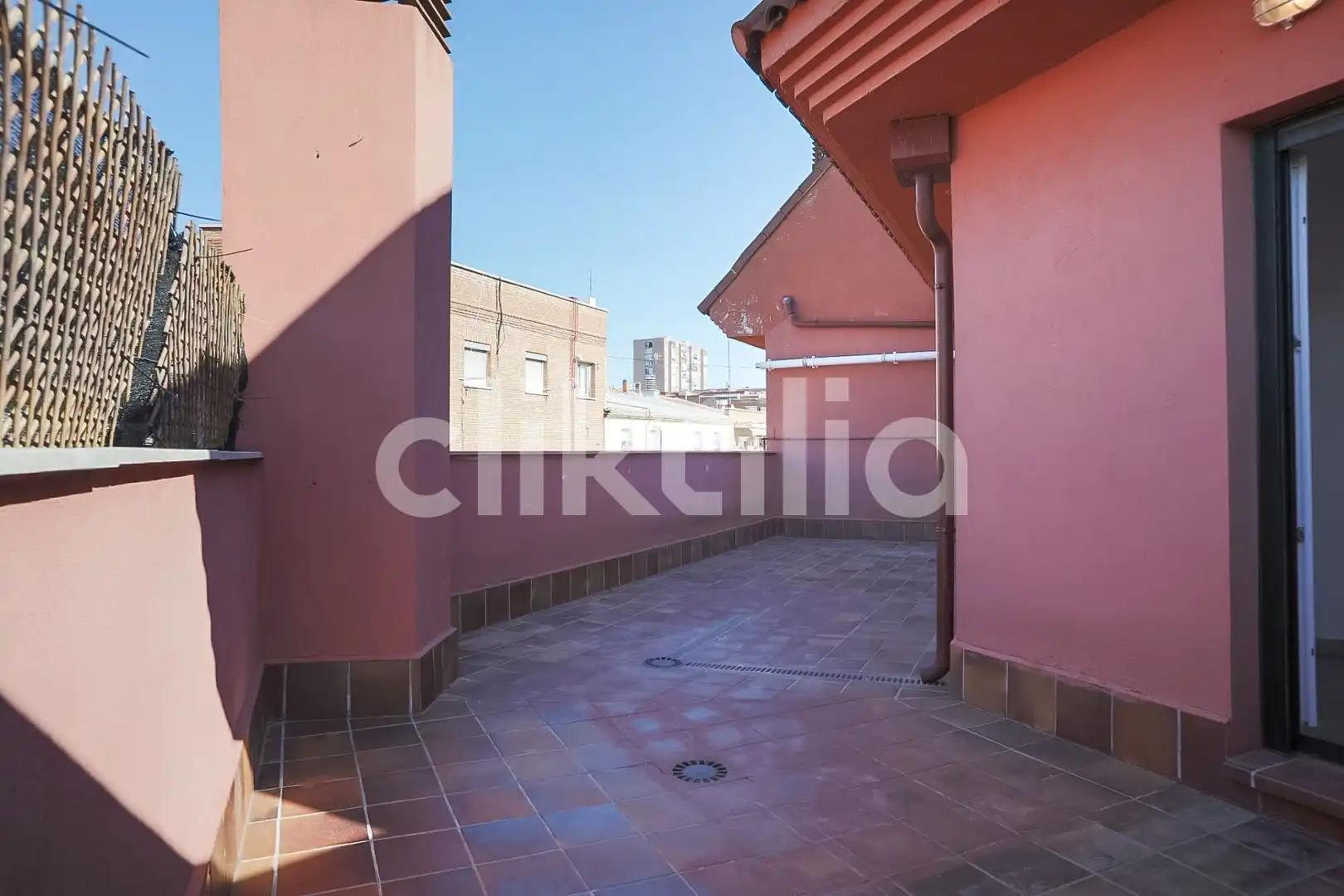 Terraza de Ático de alquiler en Ciudad Lineal