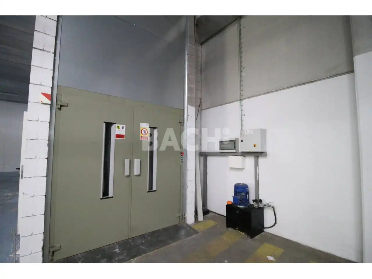 Local en venta en Gurb
