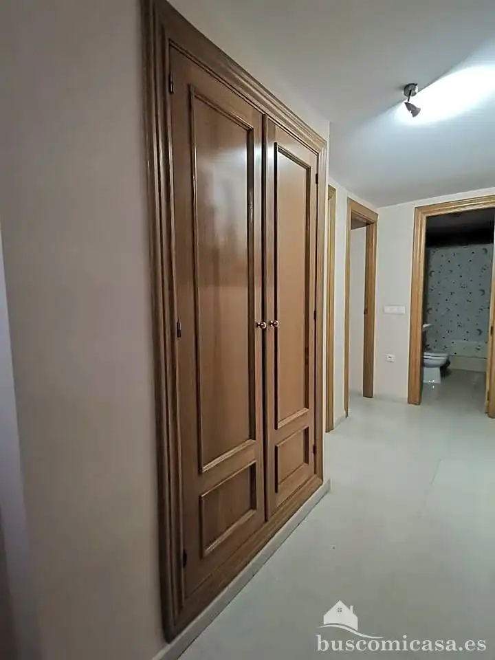 Piso con terraza en venta en Avenida Doctor Juan Reyes, imagen 23