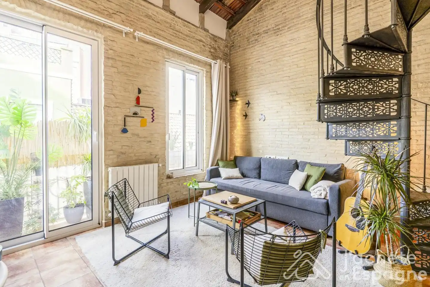 Sala d'estar de Àtic en venda en Valencia amb Aire condicionat, Terrassa i Moblat