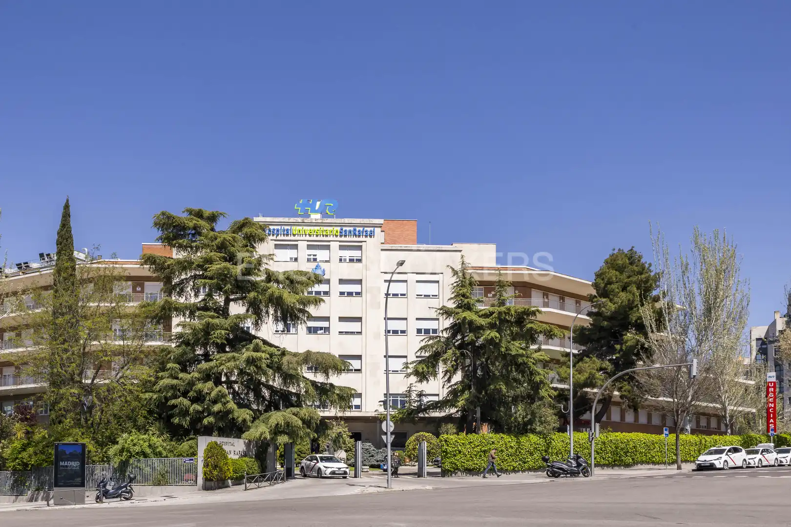 Vista exterior de Pis en venda en Madrid amb Aire condicionat i Calefacció