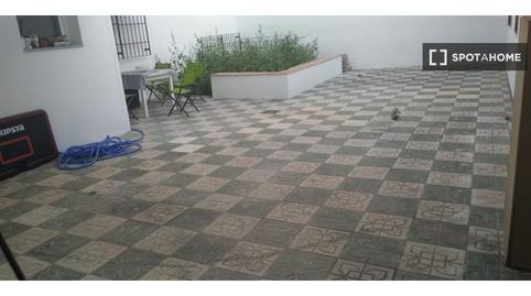 Foto 4 de Estudi per a compartir a San Ildefonso, Granada