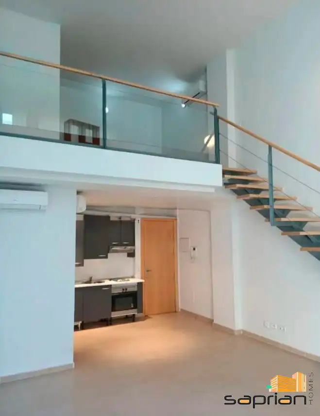 Dúplex en venda en Alcorcón amb Aire condicionat i Traster