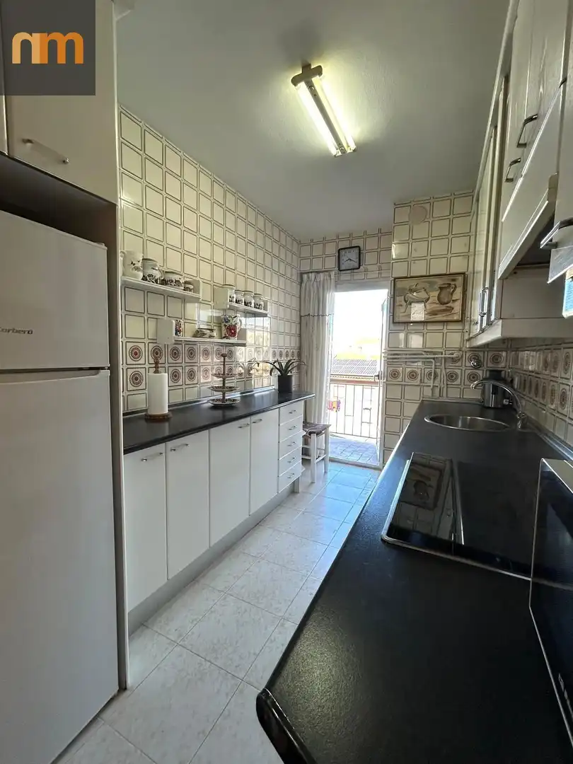 Flat for sale in Calle ALONDRA, Vista Alegre