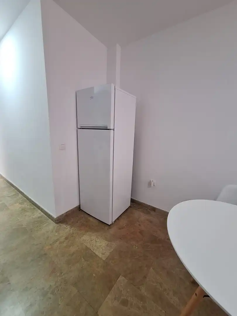 Appartamento con ascensore in affitto a Calle Gibraltar, imagen 6