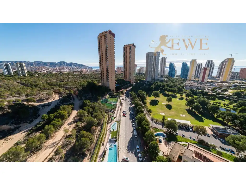 Appartement compact avec terrasse à vendre à Calle Presidente Adolfo Suarez, imagen 3