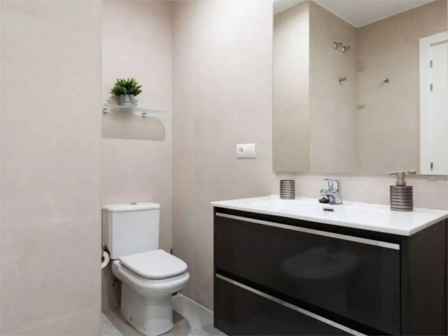 Baño de Casa o chalet de alquiler en Marbella con Aire acondicionado y Piscina