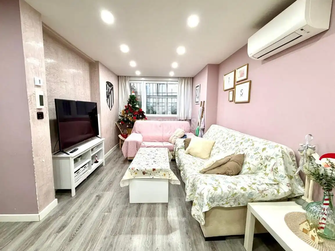 Sala de estar de Piso en venta en Móstoles con Aire acondicionado, Calefacción y Alarma