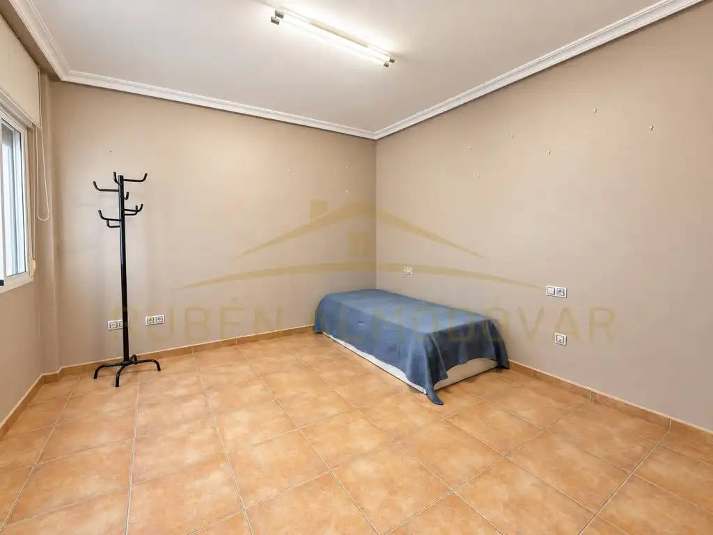 Piso con piscina en venta en Calle Miguel Hernandez 67, imagen 15