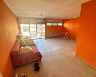 Sala d'estar de Casa adosada en venda en Cuenca Capital