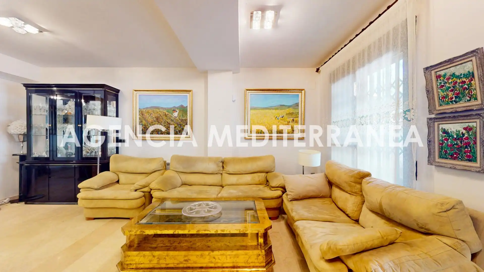 Maisonette zum Verkauf in Calle de Isabel de Villena, La Malva-rosa